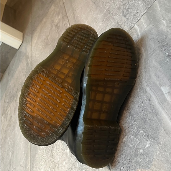 Dr. Martens 2976 Black Chelsea Boots - Picture 10 of 11